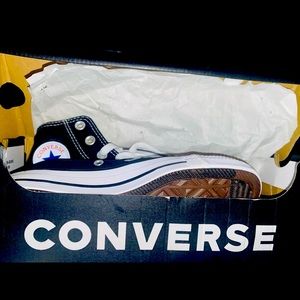 *NWT* Chuck Taylor Converse, unisex, Black, size 3.5 Mens US 5.5 Women’s US